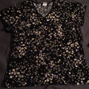 Large Cherokee scrub top